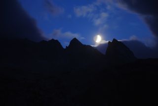 Holder Mondenschein an der Faneshütte Naturpark Fanes Sennes Prags