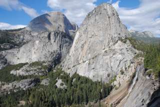 Half Dome mit Nevada Falls