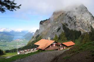 Holzegg - hier startet der eigentliche Gipfelanstieg