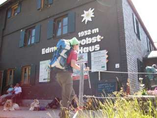 Es ist vollbracht! Ankunft am Edmund-Probst-Haus!