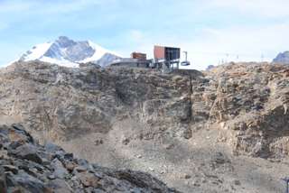 Diavolezza - die Bergstation in Sicht. Von hier ist es nur noch eine Stunde bis auf den Munt Pers