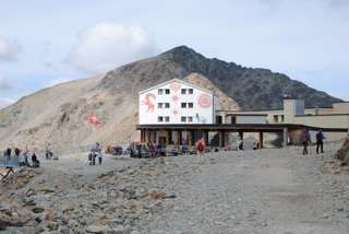 Diavolezza - im Hintergrund der Munt Pers