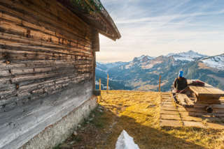 Brotzeit und ein letztes Päusle in der Sonne