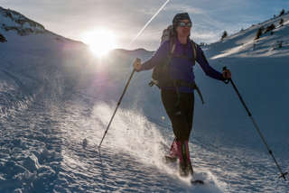 Schneeschuhwandern für Anfänger – Alternative zum Skifahren