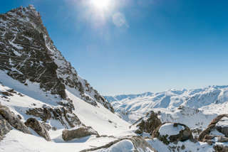 Schneeschuhwandern in den katalanischen Pyrenäen: Tag 1 von Espot zum Refugi JM Blanc