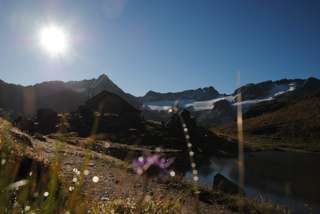 Kesch-Trek: Sonnenaufgang Grialetschhütte