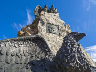 Denkmal an Flieger Guex am Gotthardpass