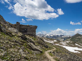 Militärbaracke Gotthardpass