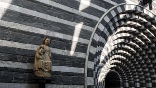 Kirche in Mogno - San Giovanni Battista