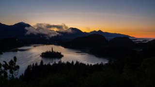 Bleder See bei Sonnenaufgang