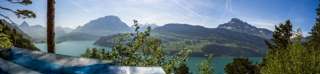 Waldstätterweg Brunnen Vitznau Panorama über die Berge und den Vierwaldstättersee