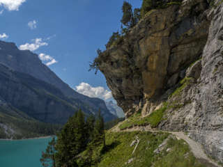 Oeschinensee - Weg nach Underbaergli