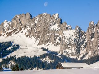 Schneeschuhwanderung zum Hundsrügg am Jaunpass