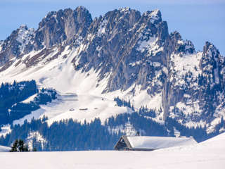 Schneeschuhwadnern zum Hundsrügg