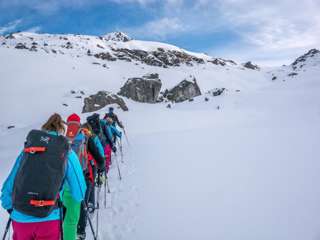Bächli Winterbergfestival: Schneeschuhtour in Richtung Hohberg