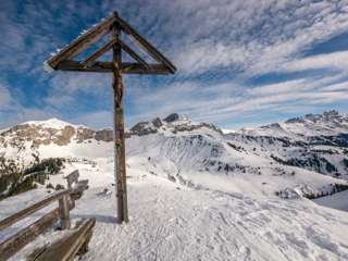 Schächentaler Höhenweg Hüenderegg