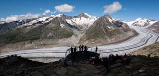 Aletschgletscher mit Aussichtsplatform