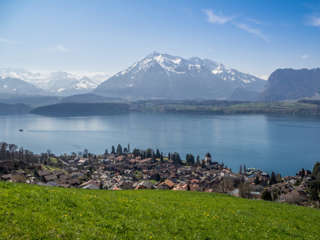 Panoramaweg Thunerweg Frühlingswanderungen Schweiz