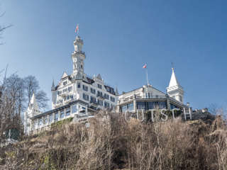 Alpenpanoramaweg - Château Gütsch