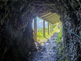 Braunwald Panoramaweg Eisgalerie