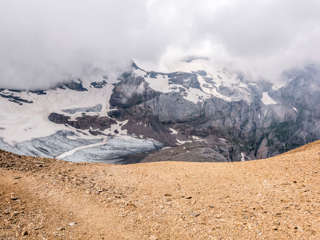 Blick zum Blüemlisalpfirn