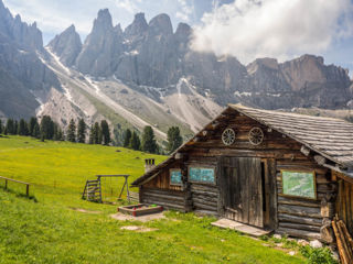 Adolf-Munkel-Weg: Flanieren unter den Geislerspitzen