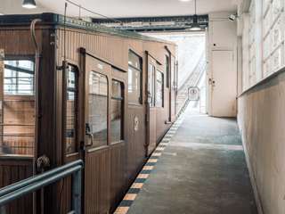 Seilbahn zum Waldfriedfhof