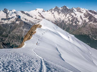 Weissmies mit Domblick