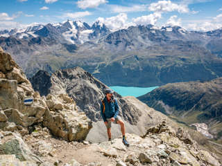 Aussicht auf Silvanersee und Bernina Alpen