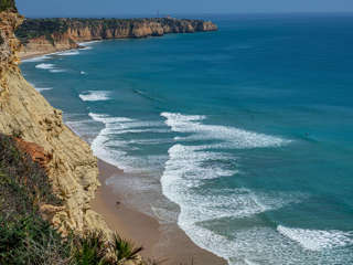 Praia do Porto de Mós Lagos Luz