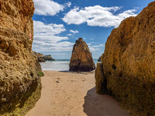 Praia dos Três Irmãos