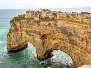 Seven Hanging Valleys Felsbogen