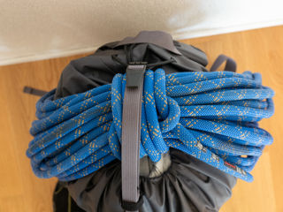 Rucksack für Hochtouren Arcteryx Alpha FL 30 mit Seil