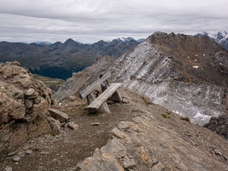 Gipfelbank Le Toûno