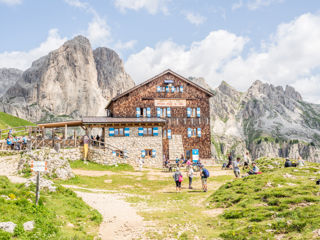 Rotwandhütte Rosengarten Hüttenwanderung 2-Tageswanderung