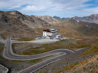 Passstrasse nach Bormio, Hotel Folgore