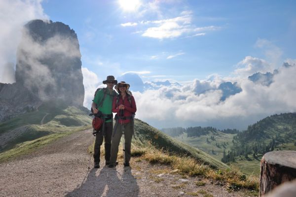 Auf dem Dolomiten Höhenweg zum Federasee