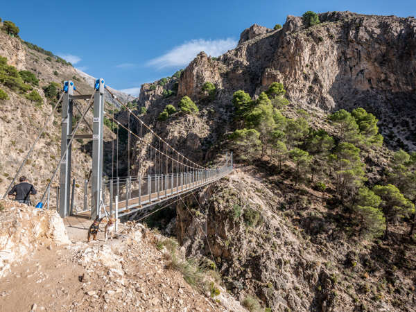 El Saltillo Hängebrücke am Gran Senda de Málaga